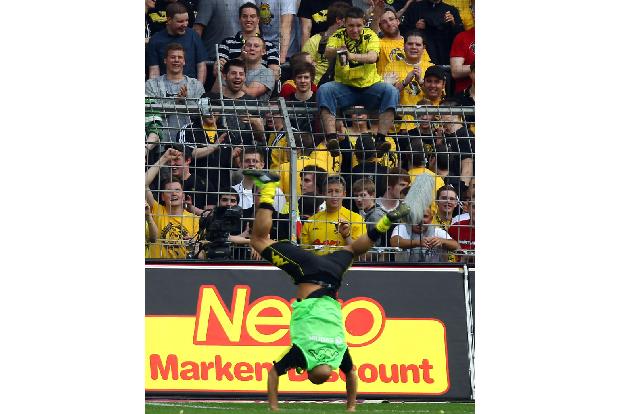 Handstand - Auch abseits des Spielfeldes sorgte er für gute Stimmung.