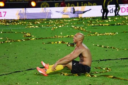 Goodbye - 81.359 Zuschauer waren am 05. September 2015 zugegen, als Dédé sein Abschiedsspiel im Signal Iduna Park feierte, um sich bei den BVB-Fans für die tolle Unterstützung über all die Jahre zu bedanken.