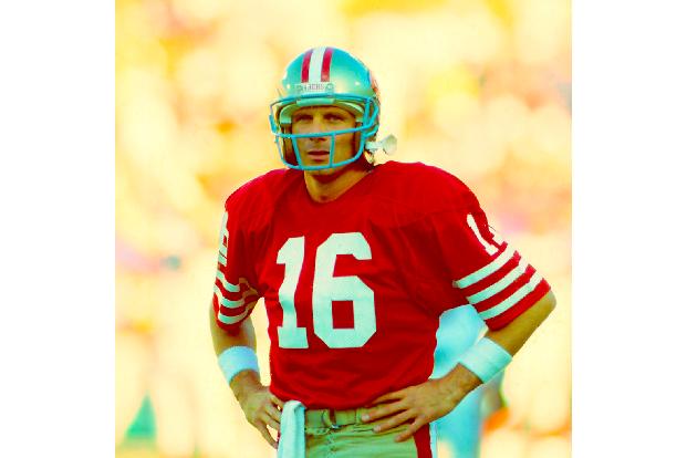 3. Joe Montana (1979 - Runde 3, Pick 82) - Seine College-Jahre absolvierte Joe Montana an der Universität von Notre Dame und gewann mit den Fighting Irish auch eine Meisterschaft. Dennoch wurde er vor dem Draft von den meisten Teams als zu klein eingestuft. Die San Francisco 49ers sicherten sich schließlich seine Dienste. Mit ihnen räumte Montana vier Super-Bowl-Titel sowie zwei MVP-Auszeichnungen ab.
