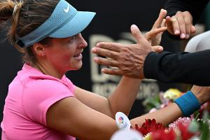 WTA-Turnier in Stuttgart: Maria nach Krimi im Achtelfinale