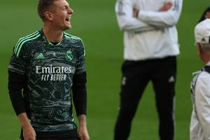 Kroos bleibt Real erhalten