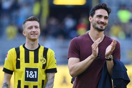 Diese Bundesliga-Stars sind im Sommer ablösefrei - Die Saison neigt sich dem Ende entgegen. Letzte Chance für einige Bundesligisten, die Verträge mit Leistungsträgern zu verlängern. Andernfalls könnten einige Stars ihre Klubs 'für lau' verlassen. Diese Spieler besitzen (Stand jetzt) keinen Vertrag für die kommende Spielzeit: Diese Bundesliga-Stars sind im Sommer ablösefrei - Die Saison neigt sich dem Ende entgegen. Letzte Chance für einige Bundesligisten, die Verträge mit Leistungsträgern zu verlängern. Andernfalls könnten einige Stars ihre Klubs 'für lau' verlassen. Diese Spieler besitzen (Stand jetzt) keinen Vertrag für die kommende Spielzeit: