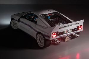 Reinkarnation des Lancia 037 im Martini-Outfit