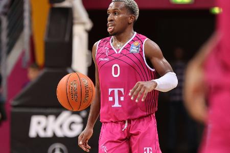 BBL: Bonn schlägt Heidelberg und bleibt an Alba dran BBL: Bonn schlägt Heidelberg und bleibt an Alba dran