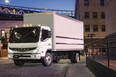 Daimler Truck präsentiert mittelschwere Elektro-Lkw der Marke RIZON für den US-amerikanischen Markt Daimler Truck launches RIZON medium-duty electric trucks in the United States