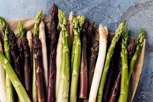 Die Spargelsaison ist da: Alles Wissenswerte zum Frühlingsgemüse