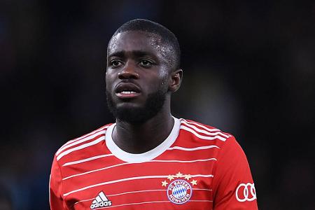 Dayot Upamecano (für 42,5 Mio. Euro von RB Leipzig) - Salihamidzic holte Upamecano gemeinsam mit Ex-Trainer Nagelsmann von Leipzig nach München. Dort sollte der Franzose den Abgang von David Alaba kompensieren. Nach anfänglichen Schwierigkeiten scheint dem Nationalspieler das auch zu gelingen. Patzer unterlaufen ihm aber immer wieder. Dennoch einer der besseren Brazzo-Transfers.