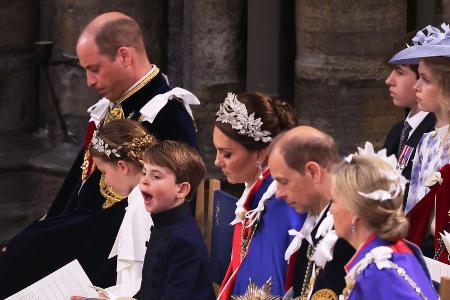 Deshalb verließ Prinz Louis die Krönung vorzeitig Deshalb verließ Prinz Louis die Krönung vorzeitig