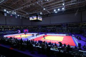 Russische Militärembleme: Zuschauer bei Judo-WM rausgeworfen