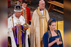 Krönung von König Charles: Schwert-Trägerin nahm Schmerzmittel
