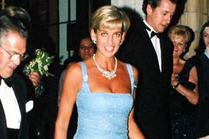 Prinzessin Dianas "Schwanensee"-Schmuckset wird versteigert