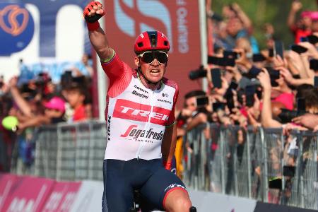 Giro: Ackermann verpasst Sprintsieg - Sorgen um Evenepoel Giro: Ackermann verpasst Sprintsieg - Sorgen um Evenepoel