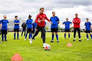 Club-Profis bei Special Olympics zu Gast