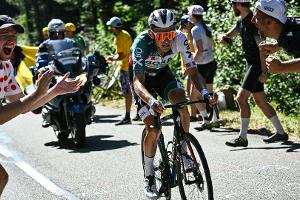 Giro: Kämna in Lauerstellung - Healy gewinnt nach Solo