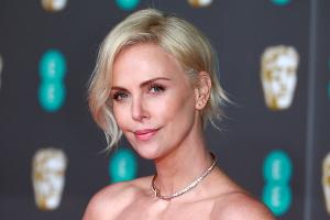 Hat Charlize Theron einen neuen Mann an ihrer Seite?