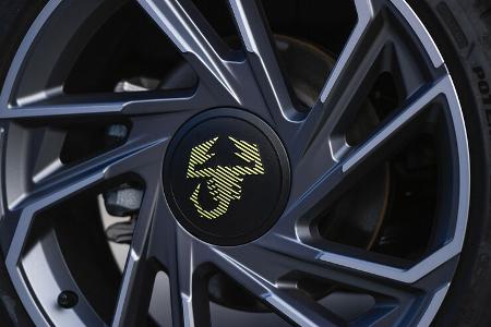 Nuova Abarth 500e. 