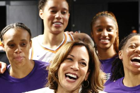 US-Vize Harris bejubelt Griner-Comeback - Sabally-Debüt verschoben US-Vize Harris bejubelt Griner-Comeback - Sabally-Debüt verschoben