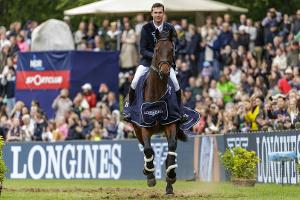 Reiten: Nieberg gewinnt Großen Preis in Hamburg