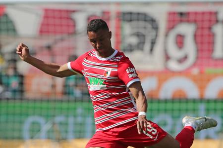Felix Uduokhai - Note: 6,0 - Das Zusammenspiel mit Gouweleeuw wirkte nicht immer sicher. Ließ sich auffallend leicht überspielen. Wusste sich gegen Malen nur noch mit einer Notbremse zu helfen und verhinderte, dass der Niederländer alleine auf Koubek zulief (38.). Sah dafür zu Recht die Rote Karte.