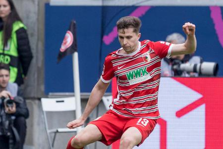 Elvis Rexhbeçaj - Note: 3,5 - War vor allem in der Defensive gefragt. Machte eine sehr unauffällige Partie, in der er nur selten seine Fähigkeiten mit dem Ball unter Beweis stellen konnten. Pushte seine Mannschaft aber immer wieder mit einer ordentlichen Portion Emotionen.
