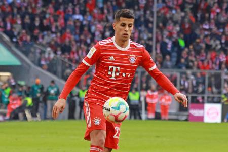 Joao Cancelo (bis 87.) - Note: 3,0 - Blühte auf der linken Abwehrseite im ersten Durchgang förmlich auf und übernahm oftmals Spielmacher-Aufgaben. War am Bayern-Tor entscheidend beteiligt. Mit Wiederanpfiff dann wie ausgewechselt. Verlor auf einen Schlag alles an Mut und Spielfreude.