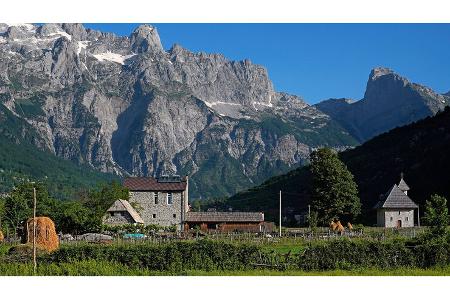 Albanien mit dem Campingbus Berge f