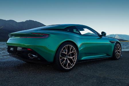 Aston Martin DB12