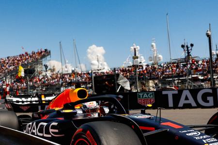 Die Startaufstellung zum Monaco-GP - Auch in den engen Straßen von Monaco ist der Red Bull von Weltmeister Max Verstappen in der Formel 1 bislang nicht zu bezwingen. Für eine Überraschung sorgte Alex Albon, während Hülkenberg das Feld von hinten aufrollen muss. Die Startaufstellung: Die Startaufstellung zum Monaco-GP - Auch in den engen Straßen von Monaco ist der Red Bull von Weltmeister Max Verstappen in der Formel 1 bislang nicht zu bezwingen. Für eine Überraschung sorgte Alex Albon, während Hülkenberg das Feld von hinten aufrollen muss. Die Startaufstellung: