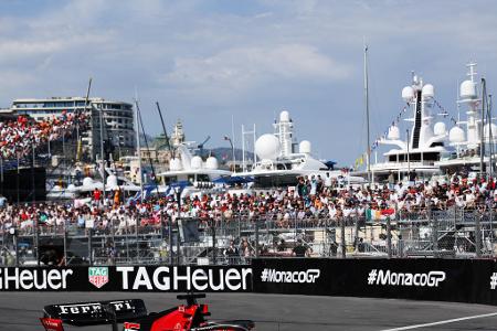 Platz 6: Charles Leclerc (Ferrari) - 1:11.471m - Um drei Plätze strafversetzt