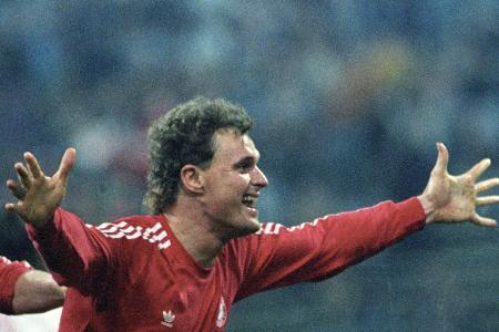 1989: Roland Wohlfahrt (Bayern München) mit 17 Toren