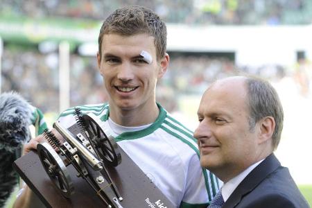 2010: Edin Dzeko (VfL Wolfsburg) mit 22 Toren