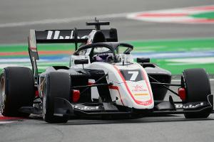 Formel 2: Vesti gewinnt und führt