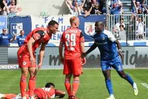 "Labile" Arminia muss in die Relegation - Nürnberg und Braunschweig gerettet