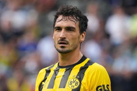 Mats Hummels - Note: 2,5 - Während der Hinrunde nicht immer fehlerfrei. Musste sich zu Jahresbeginn mit einer kleineren Rolle begnügen. Unterstrich seine Wichtigkeit aber besonders in den letzten Saisonwochen. Überzeugte hier als Führungsspieler in der Abwehrmitte.