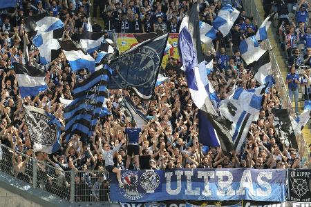 Arminia-Mannschaft zahlt Fans Relegationstickets Arminia-Mannschaft zahlt Fans Relegationstickets