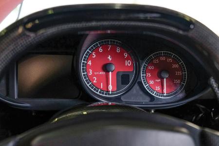 Ferrari Enzo - Supersportwagen - RM Sotheby's - Auktion - Tommy Hilfiger