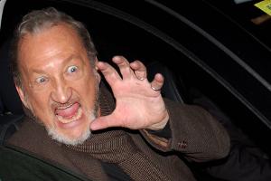 Robert Englund: Diesen Darsteller will er als neuen Freddy Krueger