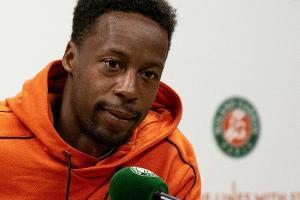 French Open: Spätschicht für Zverev - Monfils verletzt