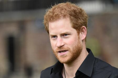 Prinz Harry war Backstage-Gast bei James Corden Prinz Harry war Backstage-Gast bei James Corden