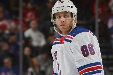 Hüft-OP: Bis zu sechs Monate Pause für NHL-Star Kane Hüft-OP: Bis zu sechs Monate Pause für NHL-Star Kane
