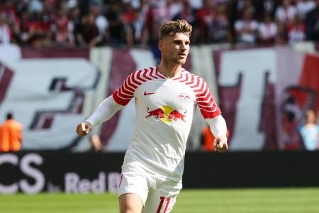 Timo Werner (bis 61.) - Note: 4,5 - Ging angeschlagen in die Partie und wirkte nicht restlos fit. Kam anfangs einmal hinter die Kette, vergab diese Großchance aber leichtfertig (4.). Brachte später nur noch selten auf diese Weise Tiefe in die Angriffe der Leipziger.