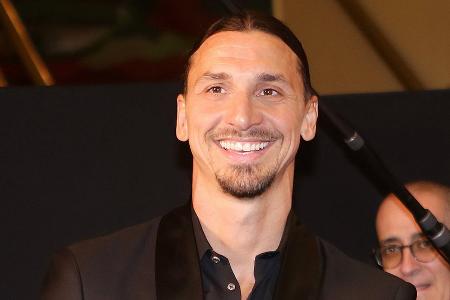 Schwedisches Königshaus würdigt Zlatan Ibrahimovic zum Karriereende Schwedisches Königshaus würdigt Zlatan Ibrahimovic zum Karriereende
