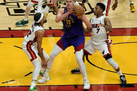 Überragende Jokic und Murray sorgen für Denver-Führung Überragende Jokic und Murray sorgen für Denver-Führung