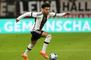 DFB: Schade reist ab - Vagnoman und Moukoko beim Training