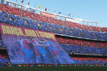 Platz 1: FC Barcelona (83.498 Zuschauer im Schnitt)