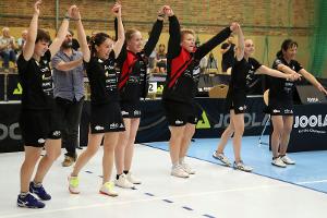 Berlinerinnen feiern neunten Tischtennis-Titel