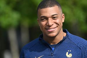 Medien: Mbappe erhöht Verkaufsdruck auf PSG