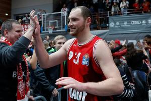 Basketball: "Würzburg Warrior" Hoffmann bleibt