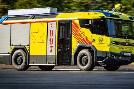 Rosenbauer RT Hybrid Feuerwehr Einsatzfahrzeug