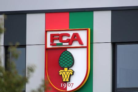 Platz 13: FC Augsburg: 45,3 Millionen Euro - 2022/2023: 44,2 Millionen Euro (+1,1)